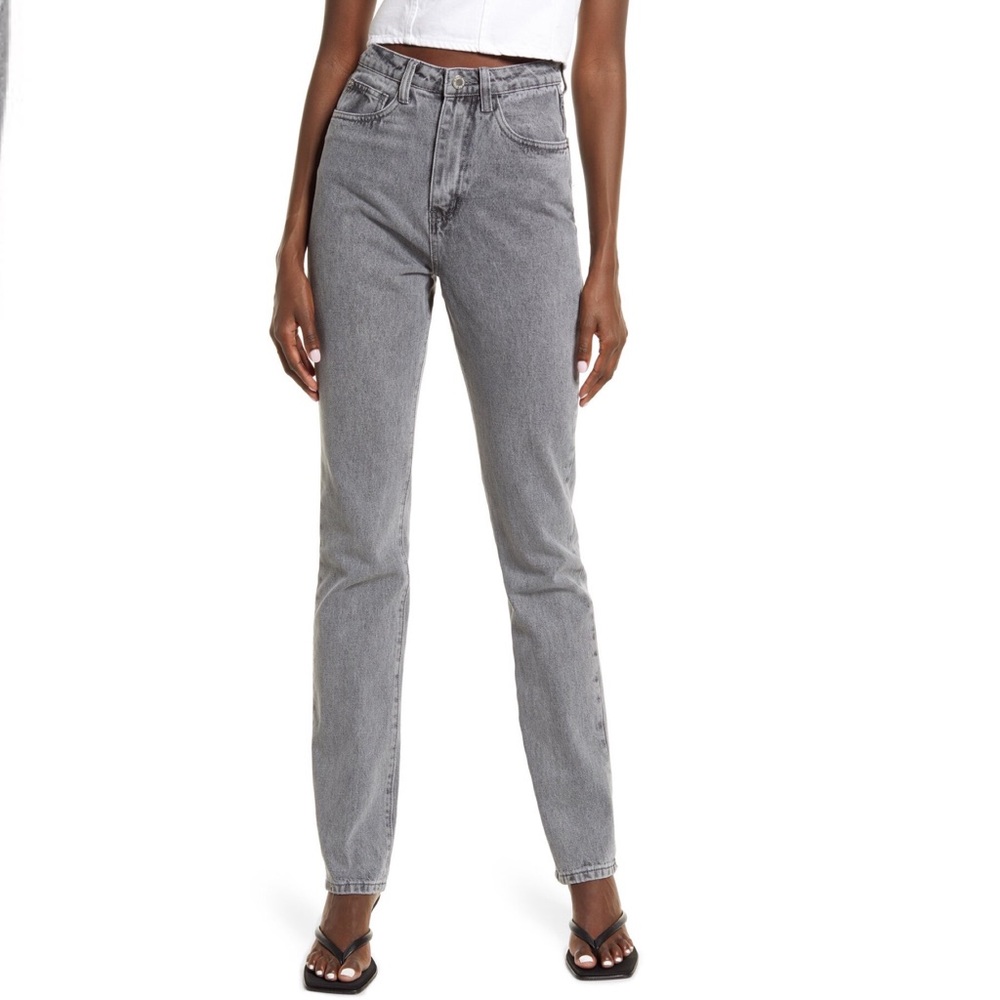 WeWoreWhat Straight Leg Jeans in Gray